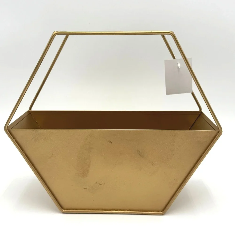 DECOCRATED NEW NWT Gold Metal Hexagon Geometric Wall‎ Planter Decorative Hanging